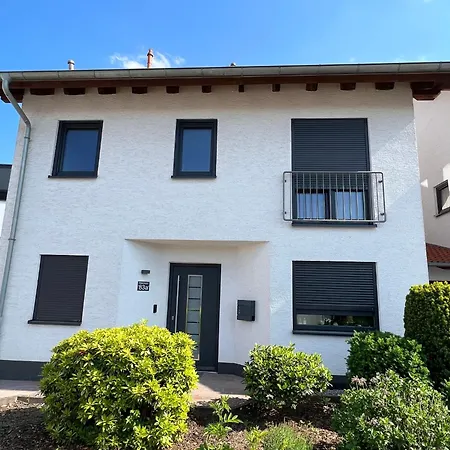 Furnished & Equipped Tdy-tla-tlf House-a - Vollstandig Ausgestattetes Ferienhaus Semesterbostad Bruchmühlbach-Miesau